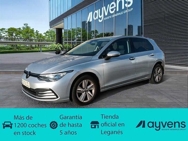 Usado VW Golf VIII Life 150 CV (110 kW) 2022 Gris plata Utilitario