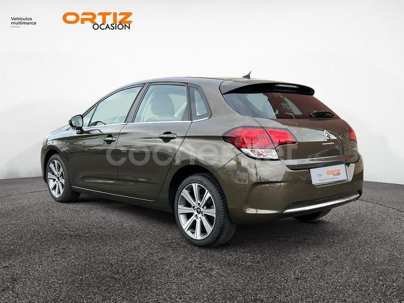 Usado Citroën C4 Feel 130 CV (95 kW) 2015 Marrón Berlina