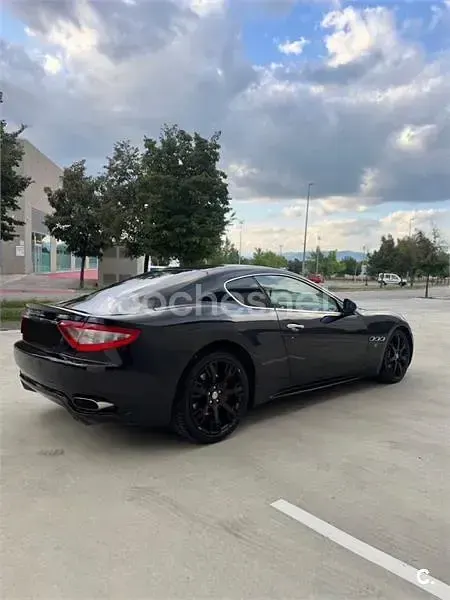 Usado Maserati Granturismo 439 CV (322 kW) 2009 Negro Coupe