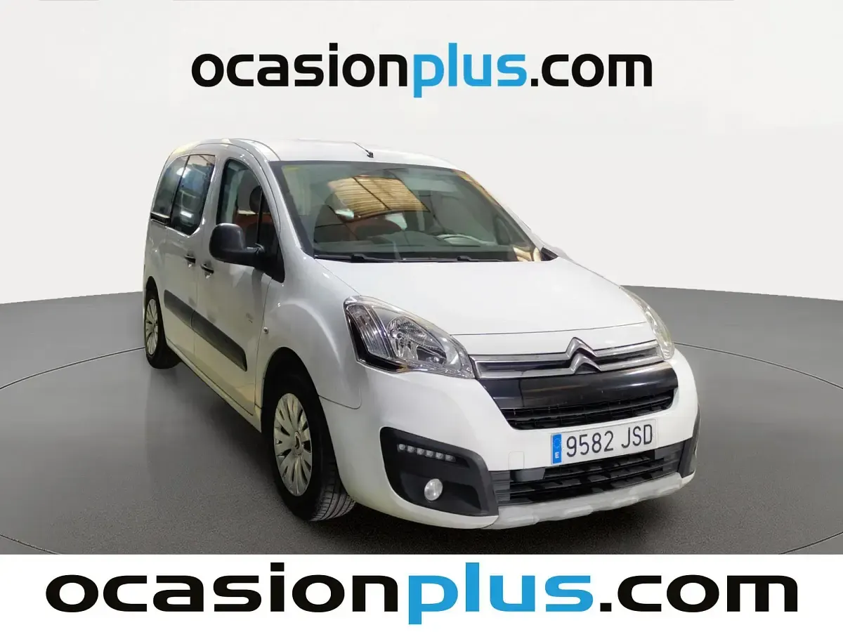 Usado Citroën Berlingo Live 100 CV (73 kW) 2016 Blanco Monovolumen