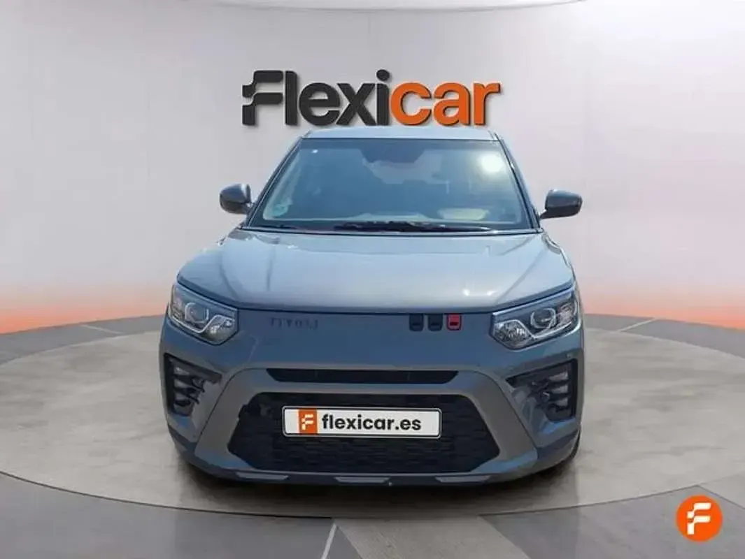Usado SsangYong Tivoli 163 CV (119 kW) 2024 Gris SUV