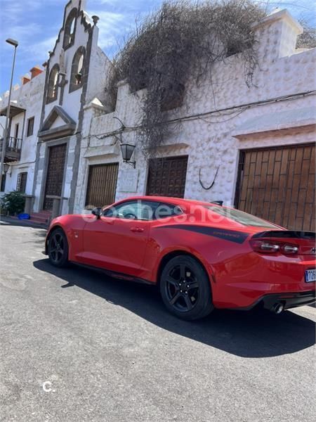 Rojo Usado 2015 Chevrolet Camaro Coupe | 38.000 € - Imagen 1/4
