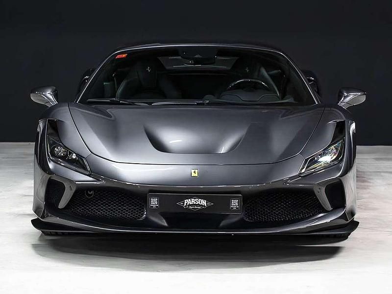Usado Ferrari F8 721 CV (530 kW) 2020 Gris Coupe