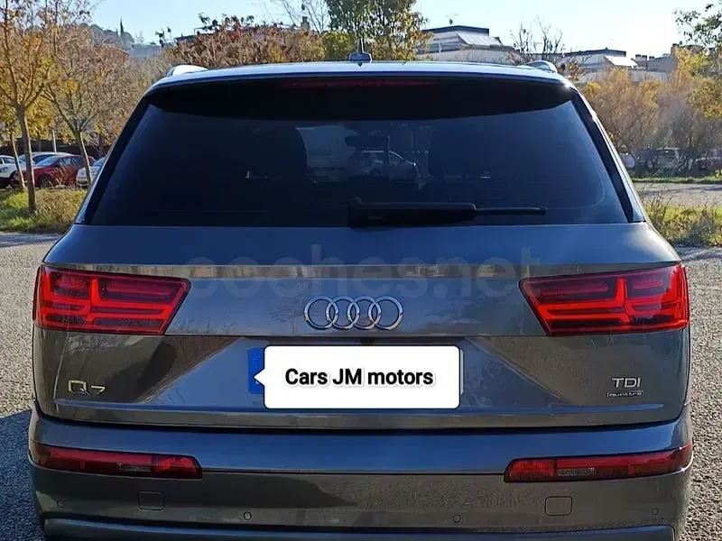 Usado Audi Q7 Sport 272 CV (200 kW) 2015 Gris / plata SUV