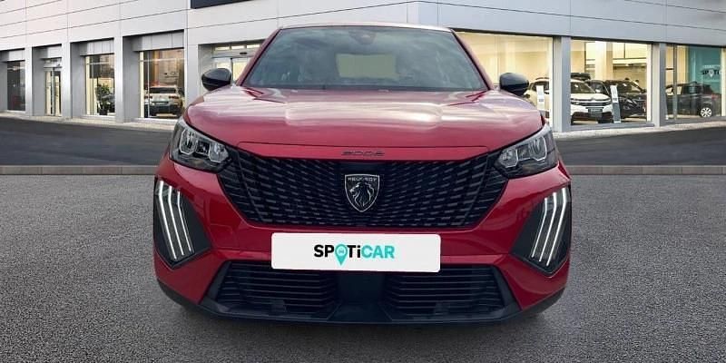 Usado Peugeot 2008 Active 102 CV (75 kW) 2023 Rojo SUV