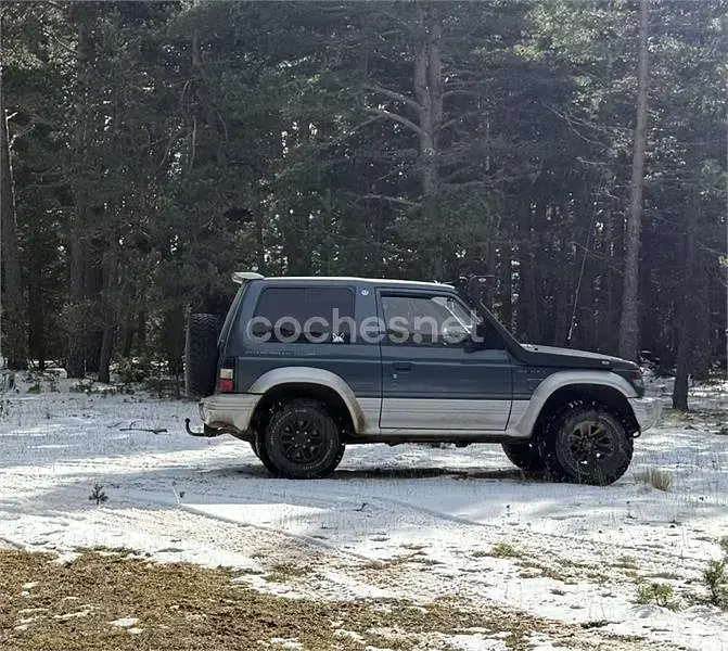 Usado Mitsubishi Montero 99 CV (72 kW) 1995 Verde SUV