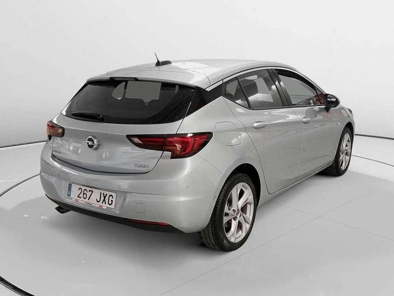 Usado Opel Astra Selective 126 HP (92 kW) 2017 Cinzento Citadino