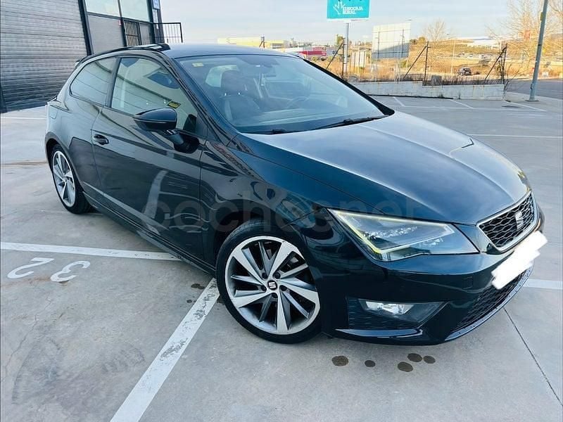 Usado Seat Leon FR 184 CV (135 kW) 2014 Negro Berlina