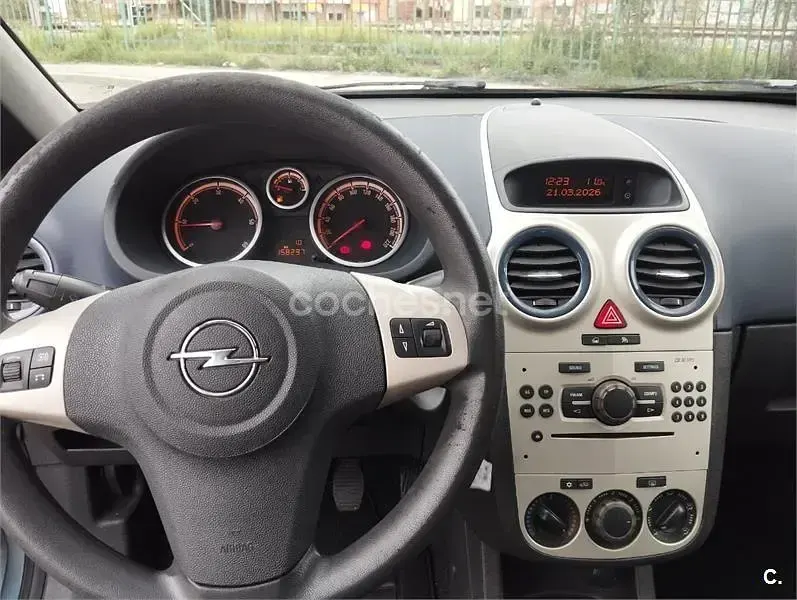 Usado Opel Corsa Enjoy 90 CV (66 kW) 2008 Azul Utilitario