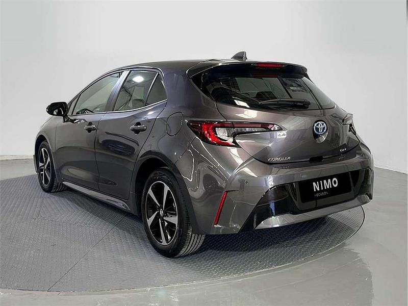 Nuevo Toyota Corolla Active 140 CV (102 kW) 2025 Utilitario
