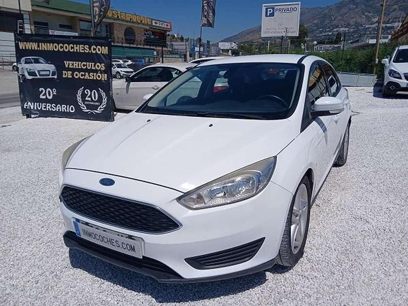 Blanco Usado 2016 Ford Focus Business Edition Utilitario | 6999 € (Buen precio) - Imagen 1/4