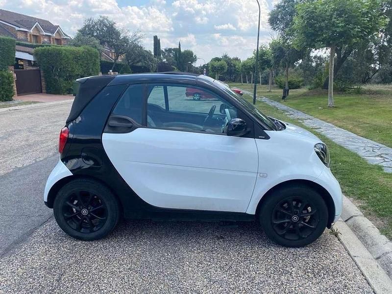 Usado Smart ForTwo Cabrio Passion 71 CV (52 kW) 2016 Blanco Descapotable