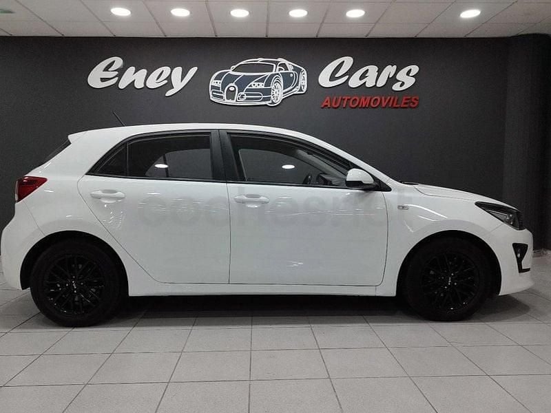 Occasion Kia Rio 84 PK (61 kW) 2023 Wit Sedan