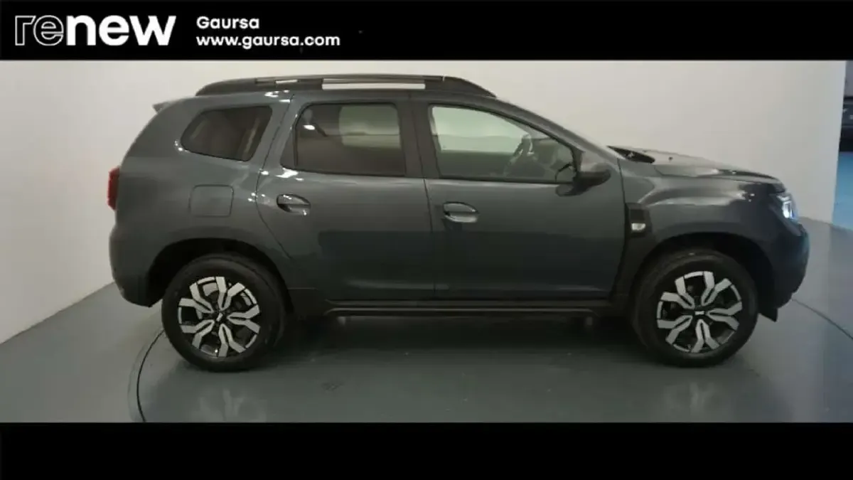 Usado Dacia Duster Journey 101 CV (74 kW) 2023 Gris SUV