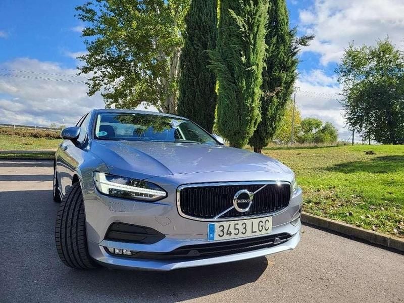 Usado Volvo S90 Business Edition 190 CV (139 kW) 2020 Gris Berlina