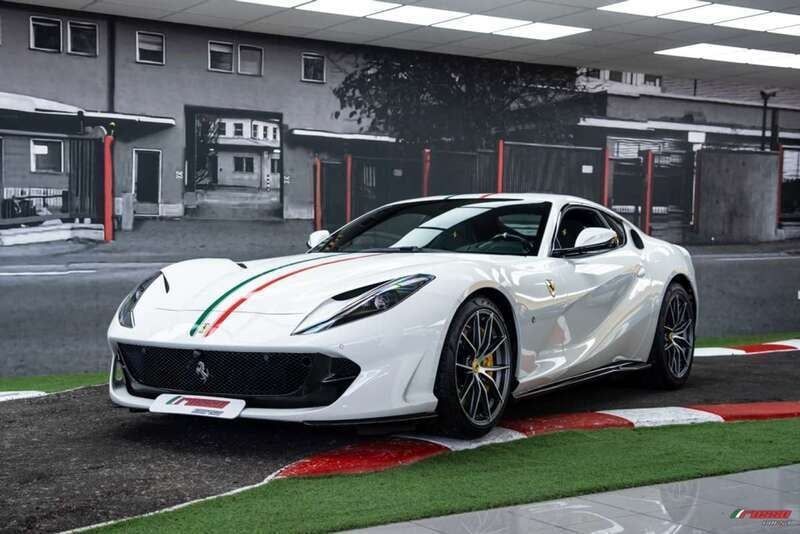 Blanco Usado 2019 Ferrari 812 Coupe | 374.999 € - Imagen 1/4