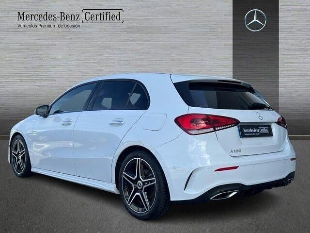 Usado Mercedes A180 136 CV (100 kW) 2022 Blanco digital