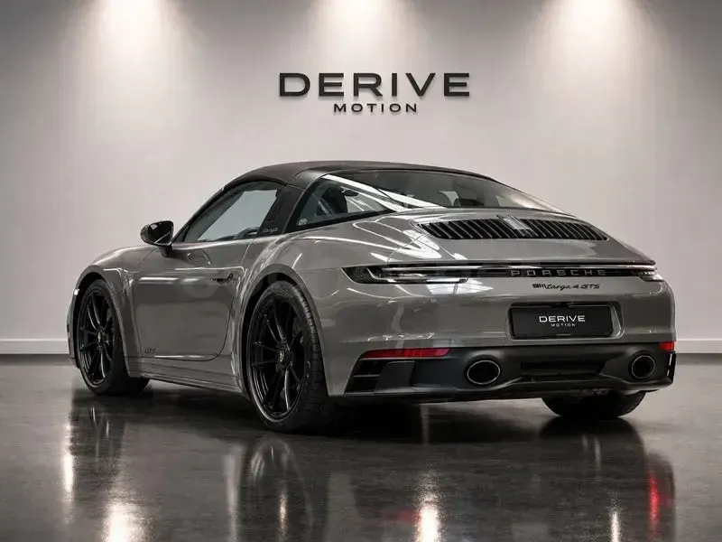 Usado Porsche 911 480 CV (353 kW) 2022 Gris / plata Coupe