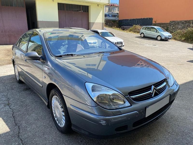 Gris Usado 2001 Citroën C5 Exclusive | 2500 € (Precio justo) - Imagen 1/4