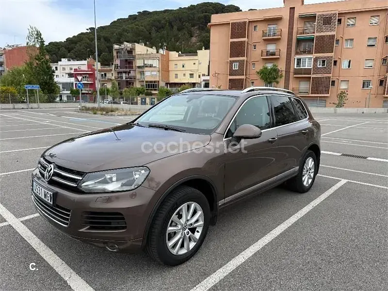 Usado VW Touareg 245 CV (180 kW) 2013 Marrón SUV