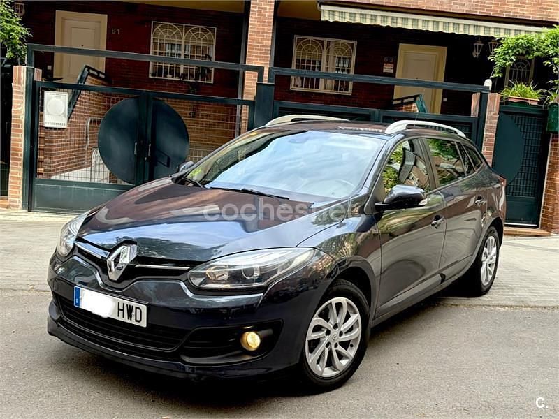 Usado Renault Mégane GrandTour Bose Edition 110 CV (80 kW) 2014 Negro Familiar