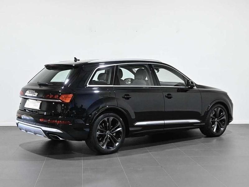 Usado Audi Q7 Advanced 394 CV (289 kW) 2024 Negro SUV