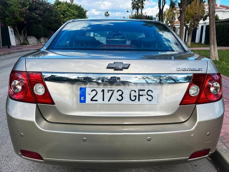 Usado Chevrolet Epica 156 CV (114 kW) 2008 Beige Berlina