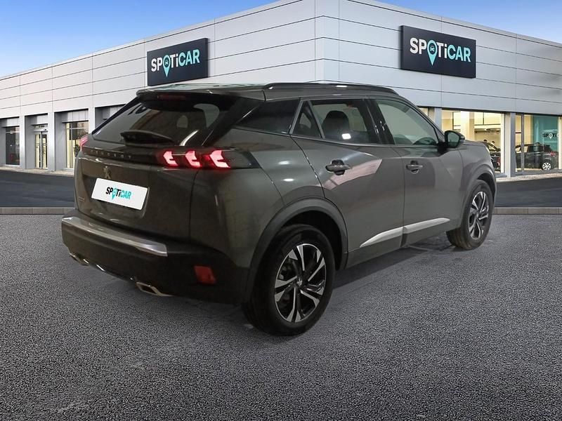 Usado Peugeot 2008 Allure 130 CV (95 kW) 2020 Gris SUV