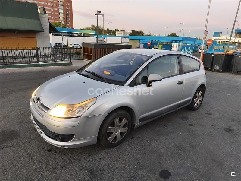 Usado Citroën C4 110 CV (80 kW) 2006 Gris / plata Berlina