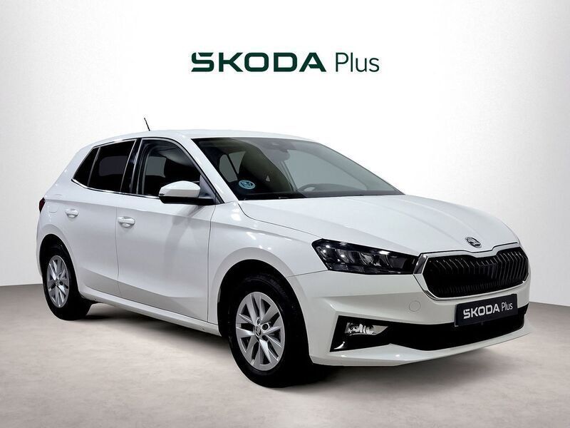 Blanco Usado 2024 Skoda Fabia Selection Berlina | 17.990 € (Precio justo) - Imagen 1/4