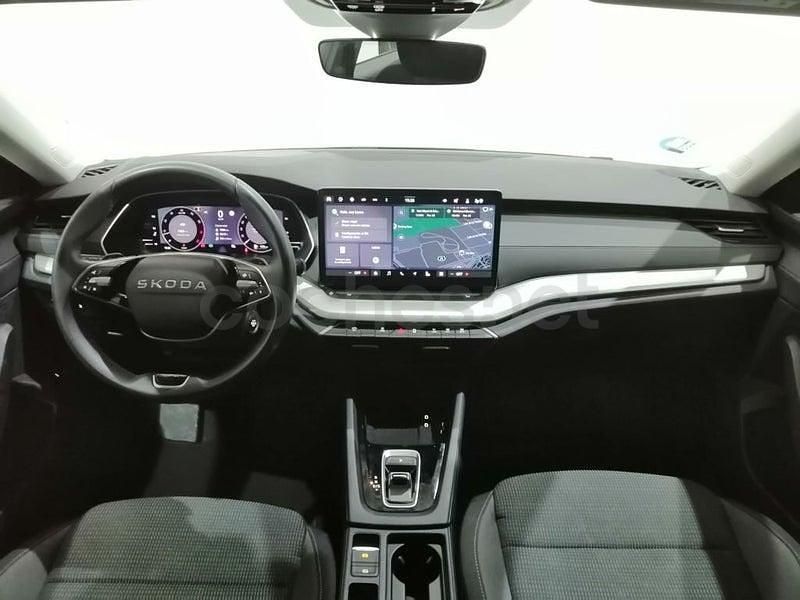 Begagnad Skoda Octavia Selection 150 HK (110 kW) 2025 Grå Sedan