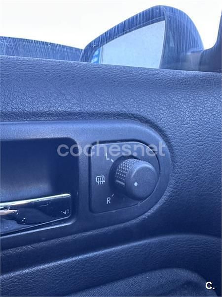 Usado VW Golf IV Highline 130 CV (95 kW) 2003 Gris / plata Berlina