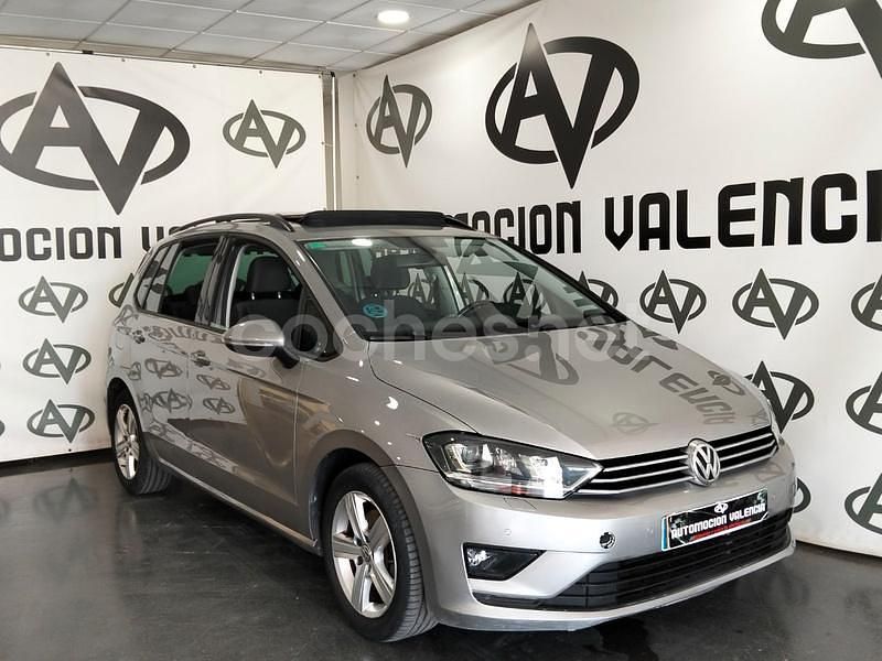Gris / plata Usado 2015 VW Golf Sportsvan Advance Monovolumen | 14.500 € (Un poco caro) - Imagen 1/4