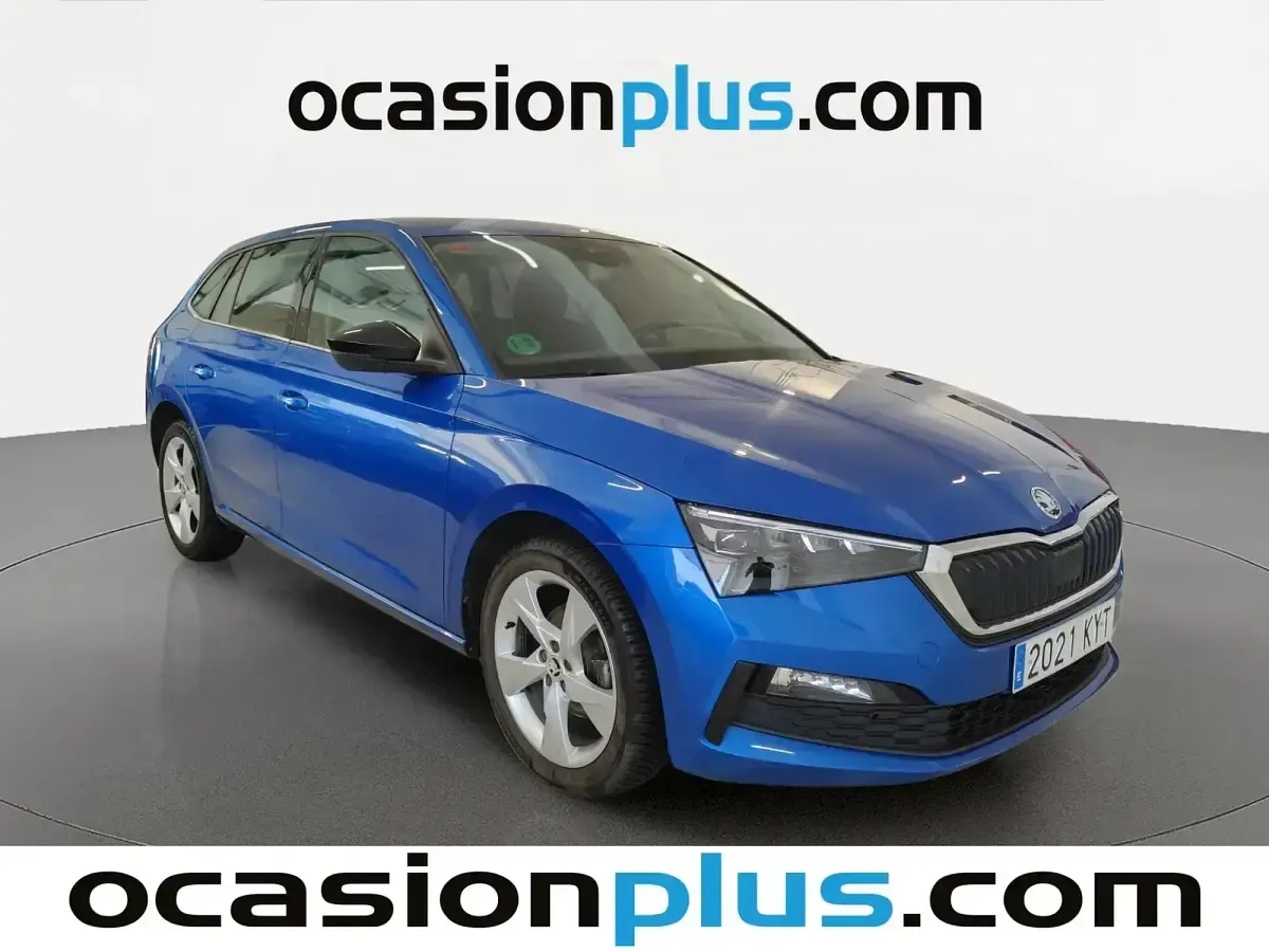 Usado Skoda Scala Ambition 115 CV (84 kW) 2019 Azul Utilitario