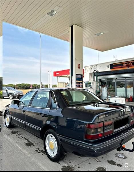 Usado Ford Scorpio Ghia 120 CV (88 kW) 1992 Azul Berlina