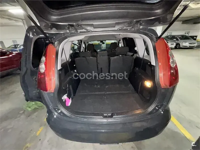Usado Mazda 5 Active 115 CV (84 kW) 2006 Gris / plata Monovolumen