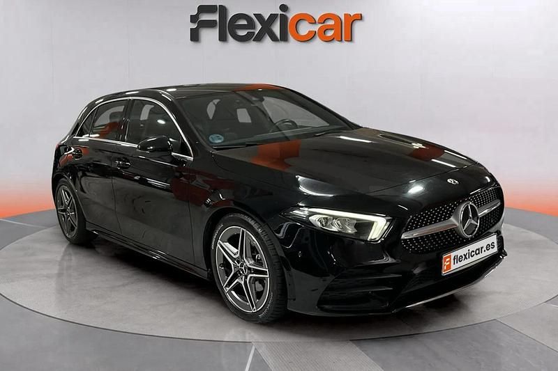 Usado Mercedes A180 136 CV (100 kW) 2021 Negro Berlina