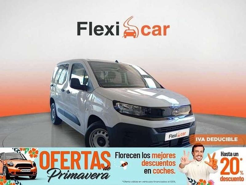 Usado Opel Combo S 101 CV (74 kW) 2024 Blanco Monovolumen