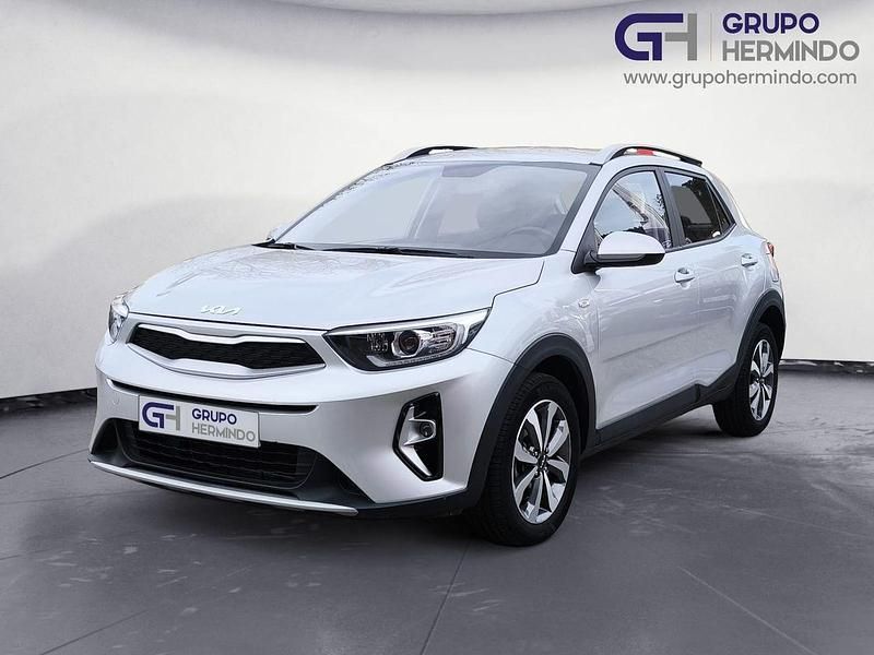 Gris Usado 2022 Kia Stonic SUV | 14.985 € (Precio justo) - Imagen 1/4