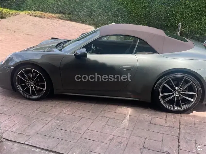 Usado Porsche 911 Carrera 4 Cabriolet 385 CV (283 kW) 2021 Verde Descapotable