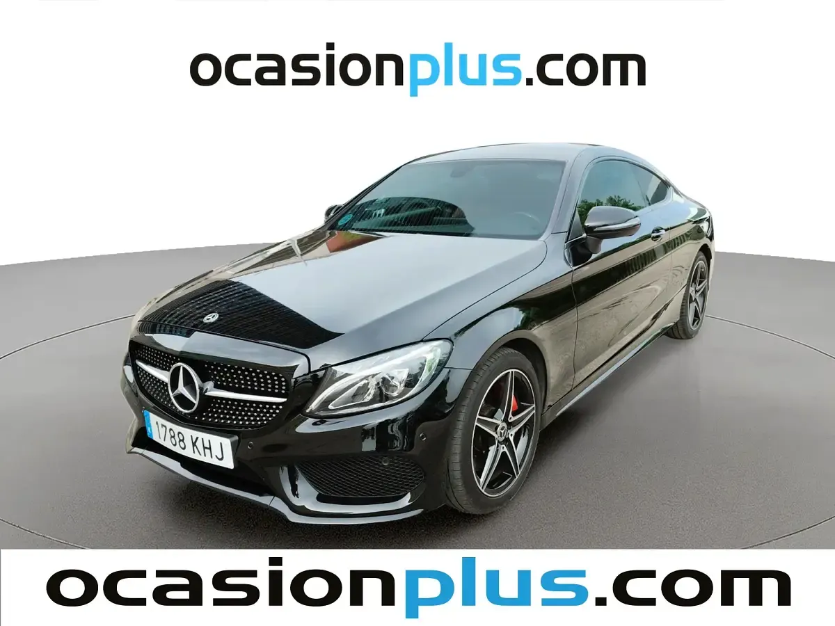 Usado Mercedes 300 AMG 245 CV (180 kW) 2018 Negro Coupe