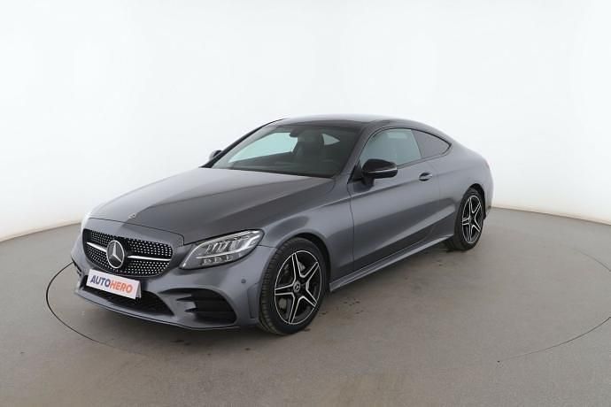 Usado Mercedes C220 AMG line 194 CV (142 kW) 2021