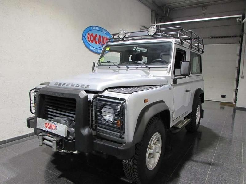 Usado Land Rover Defender SE 122 CV (89 kW) 2014 Gris / plata SUV
