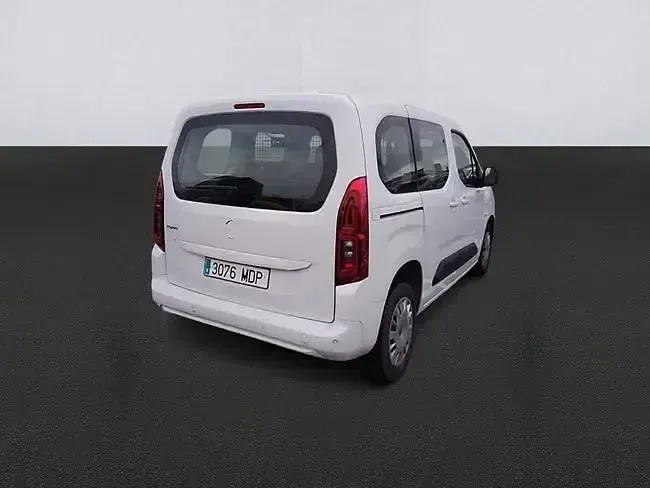 Brugt Opel Combo Business Edition 102 HK (75 kW) 2023 Hvid MPV