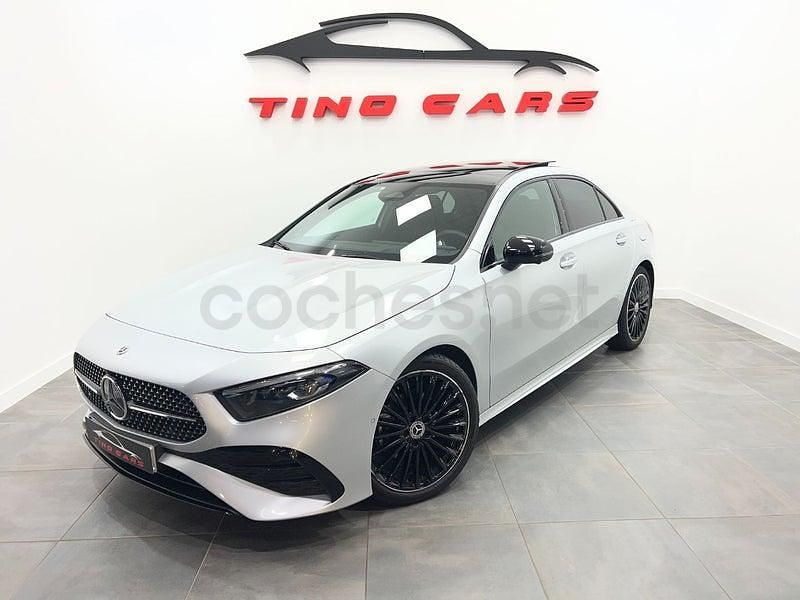 Usado Mercedes A200 150 CV (110 kW) 2024 Gris / plata Berlina