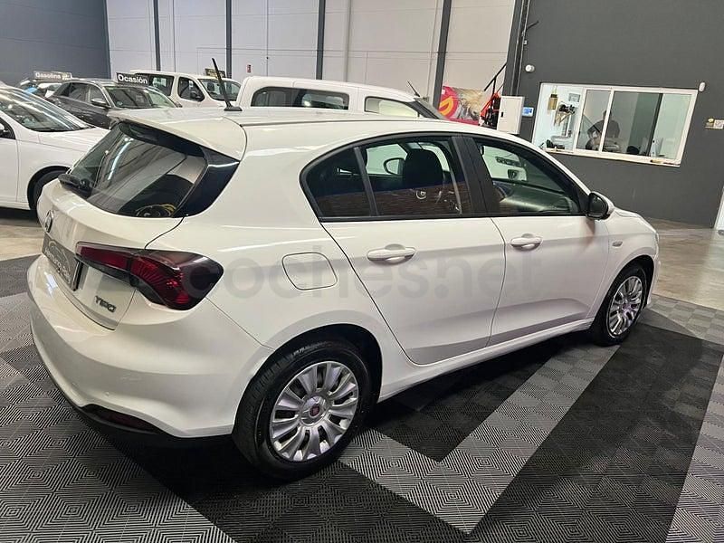 Usado Fiat Tipo Business 120 CV (88 kW) 2020 Blanco Berlina