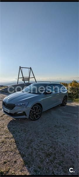 Usado Skoda Scala Monte Carlo 150 CV (110 kW) 2023 Gris / plata Utilitario