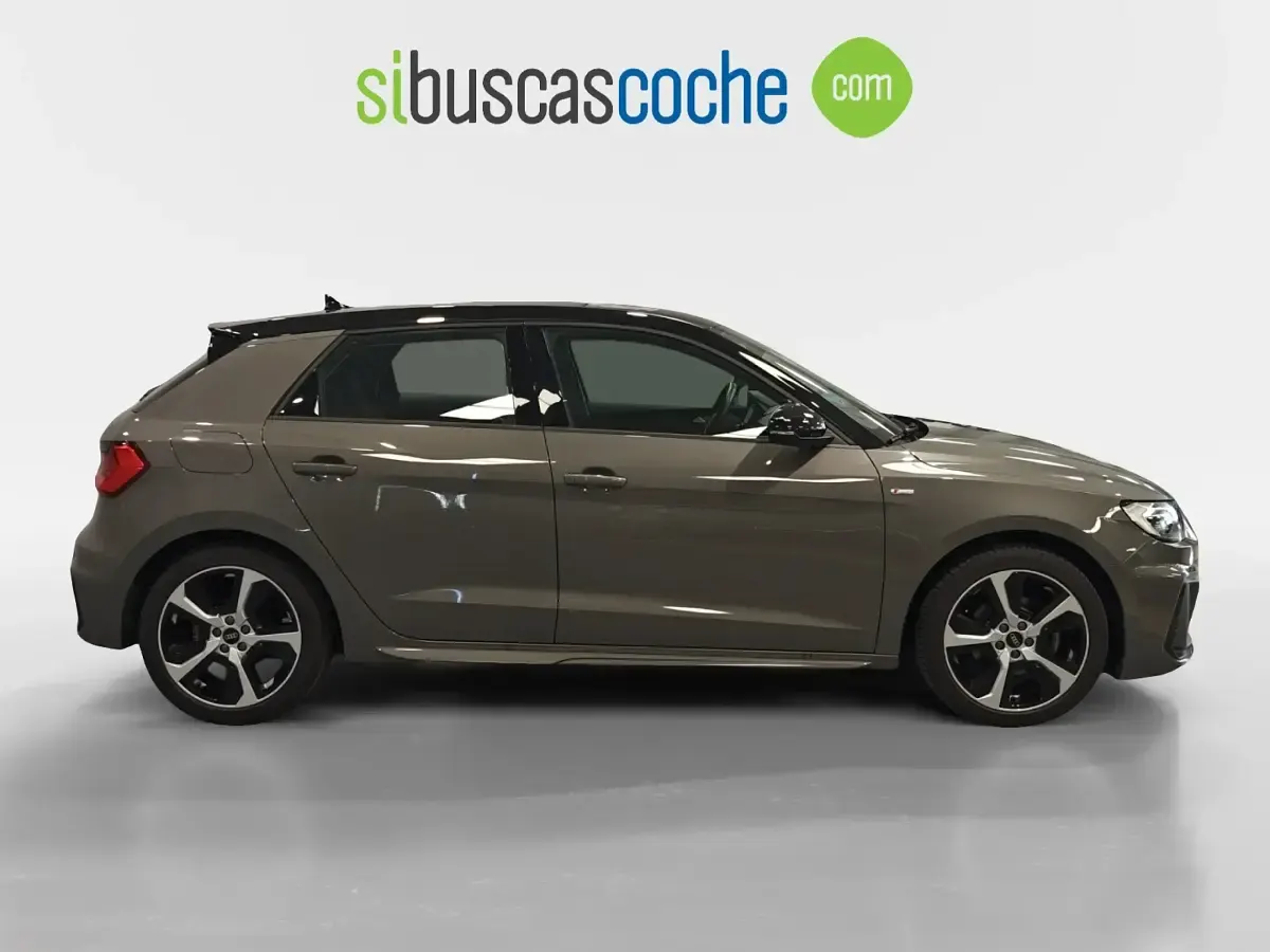 Usado Audi A1 Sportback 110 CV (80 kW) 2022 Gris/plata Utilitario
