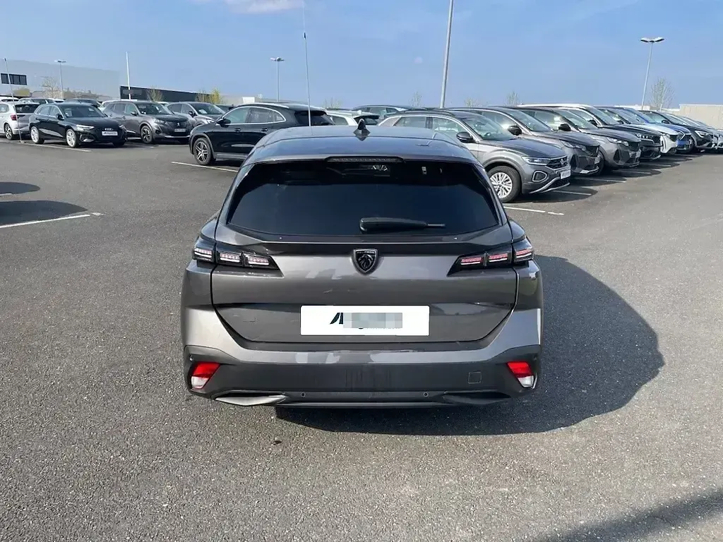 Usado Peugeot 308 SW Active 130 CV (95 kW) 2023 Gris Familiar