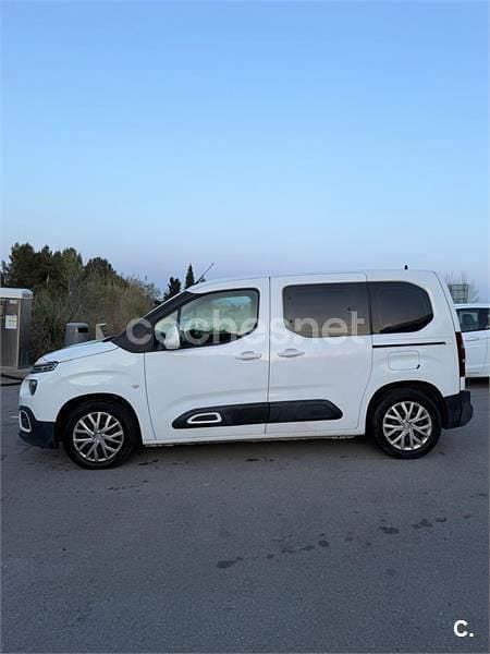 Usado Citroën Berlingo Feel 100 HP (73 kW) 2019 Branco Monovolume